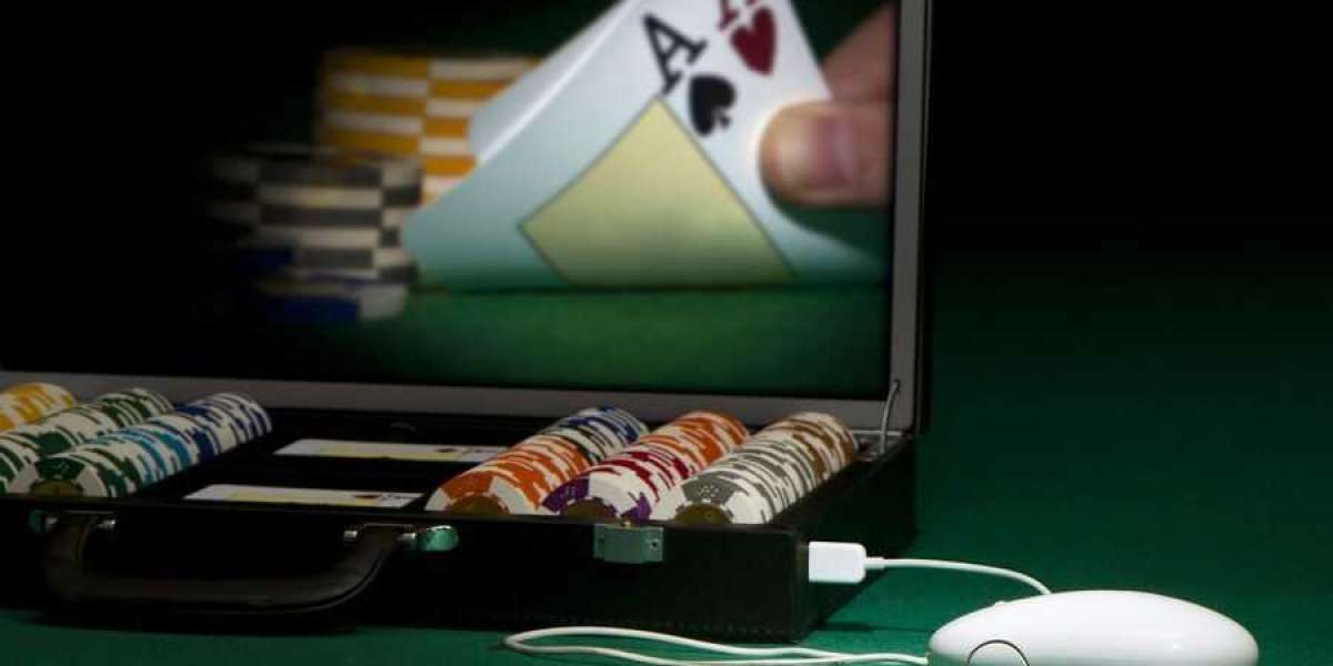 Banking on Fun: Your Ultimate Guide to Playing Online Baccarat Like a Pro