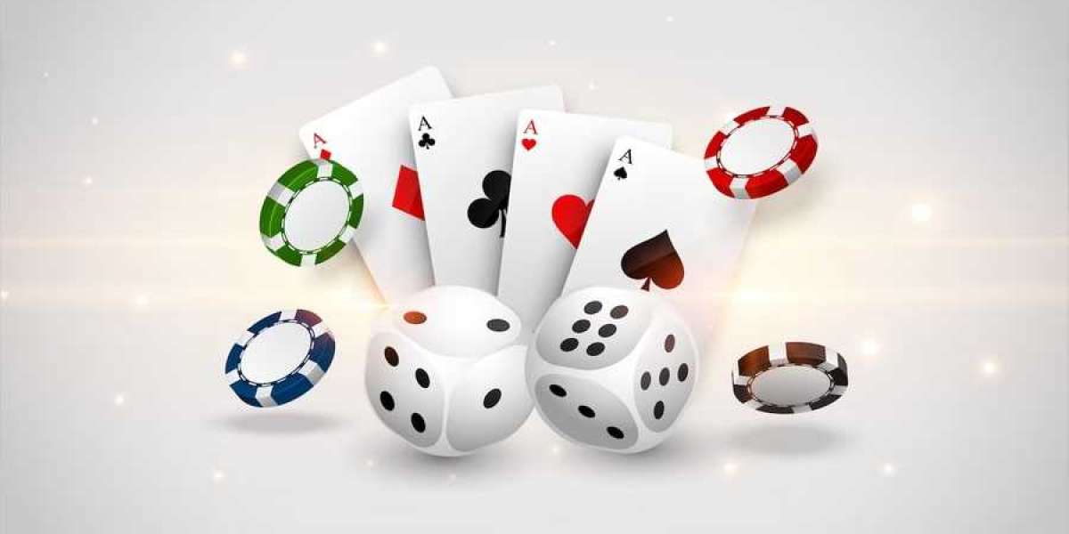 Mastering Online Baccarat: Tips, Tricks, and More